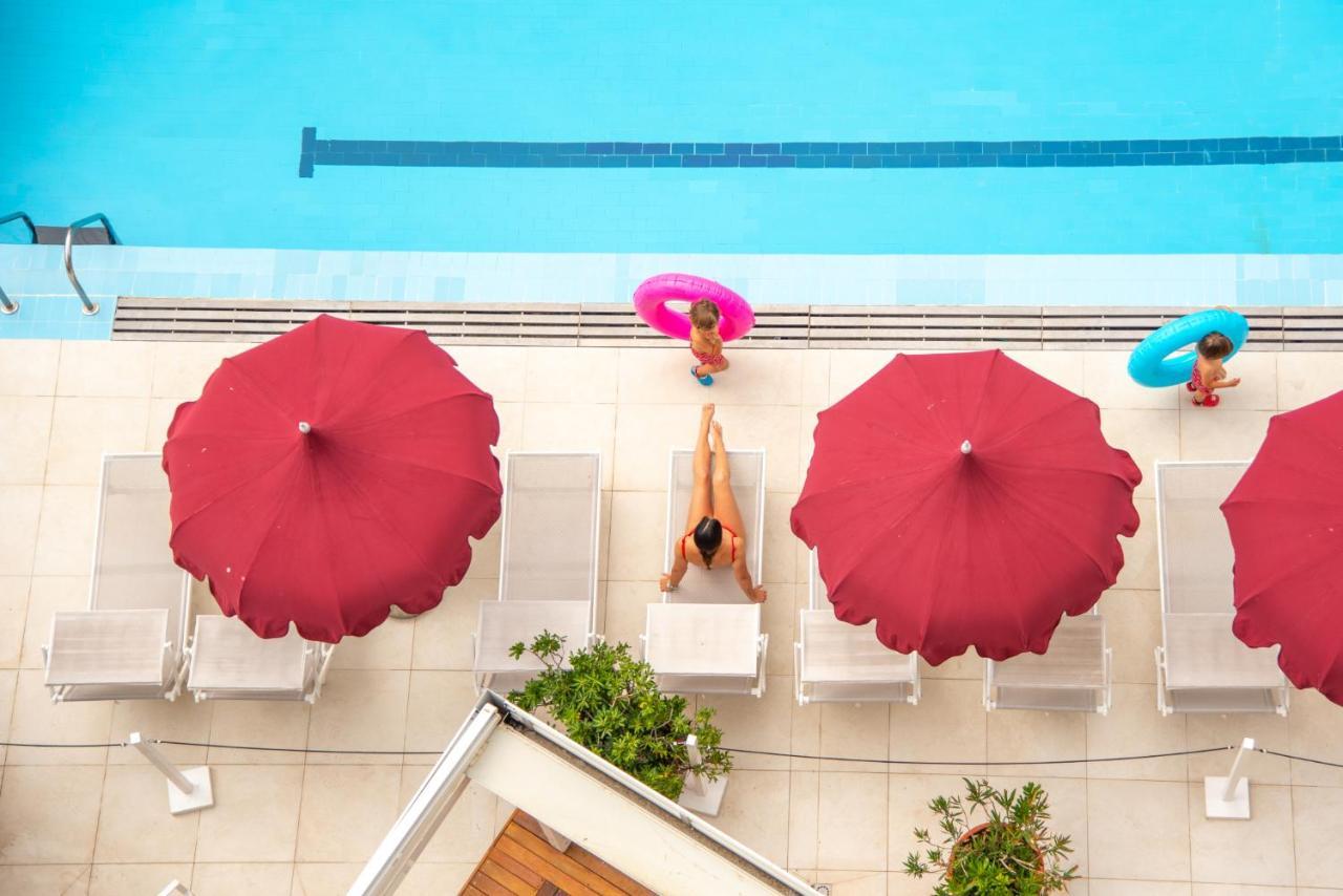 Unahotels Imperial Sport Hotel Pesaro Kültér fotó