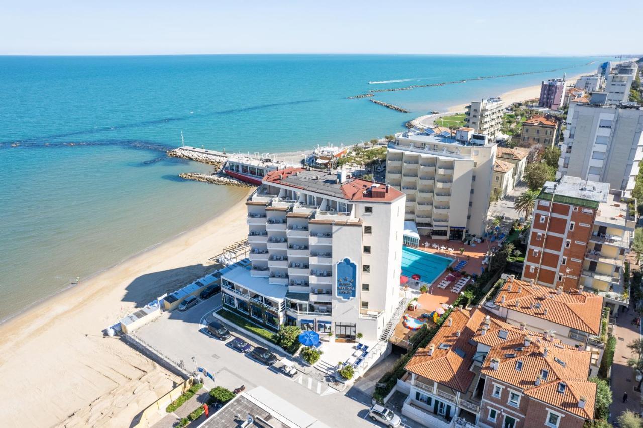 Unahotels Imperial Sport Hotel Pesaro Kültér fotó
