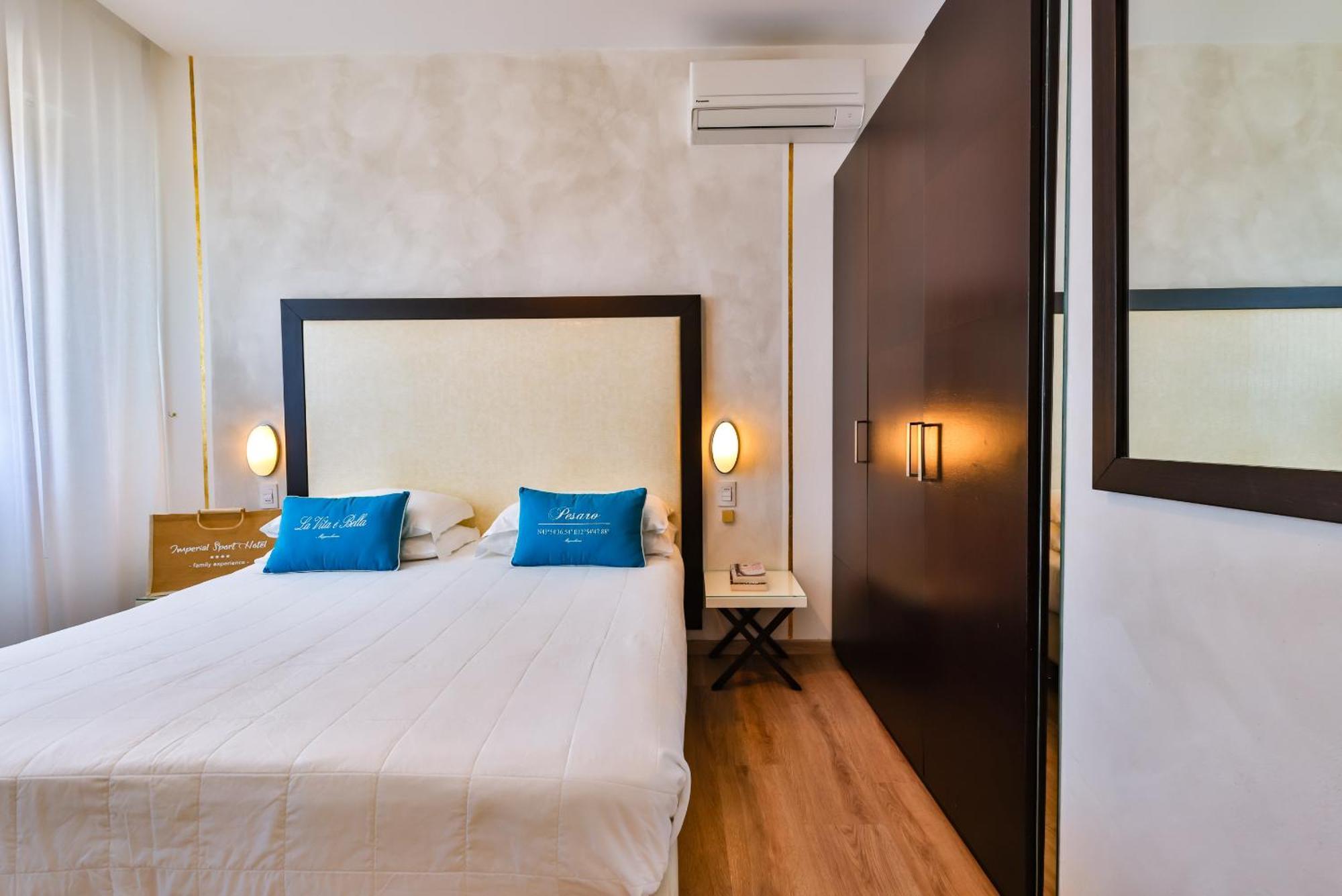 Unahotels Imperial Sport Hotel Pesaro Kültér fotó