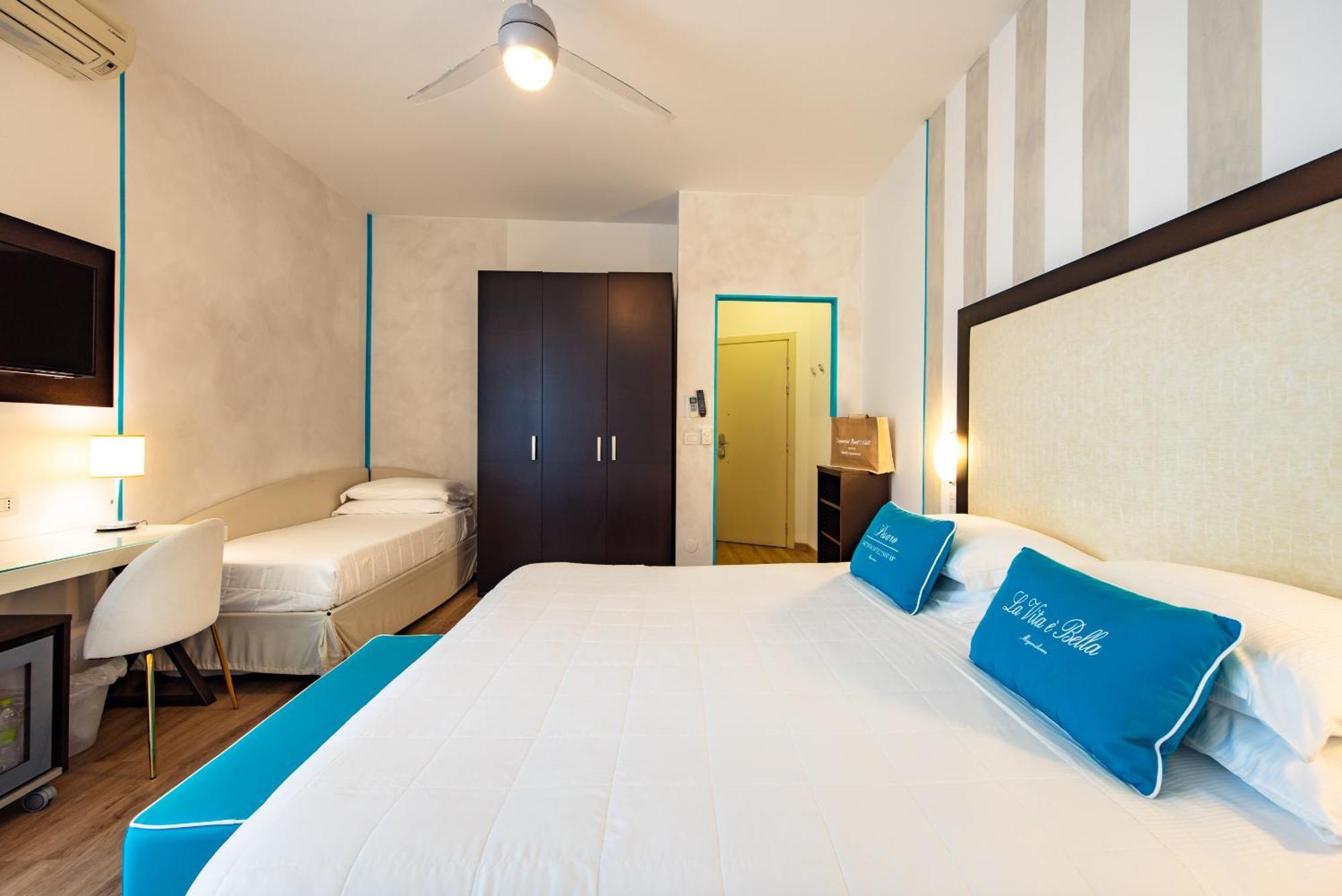 Unahotels Imperial Sport Hotel Pesaro Kültér fotó