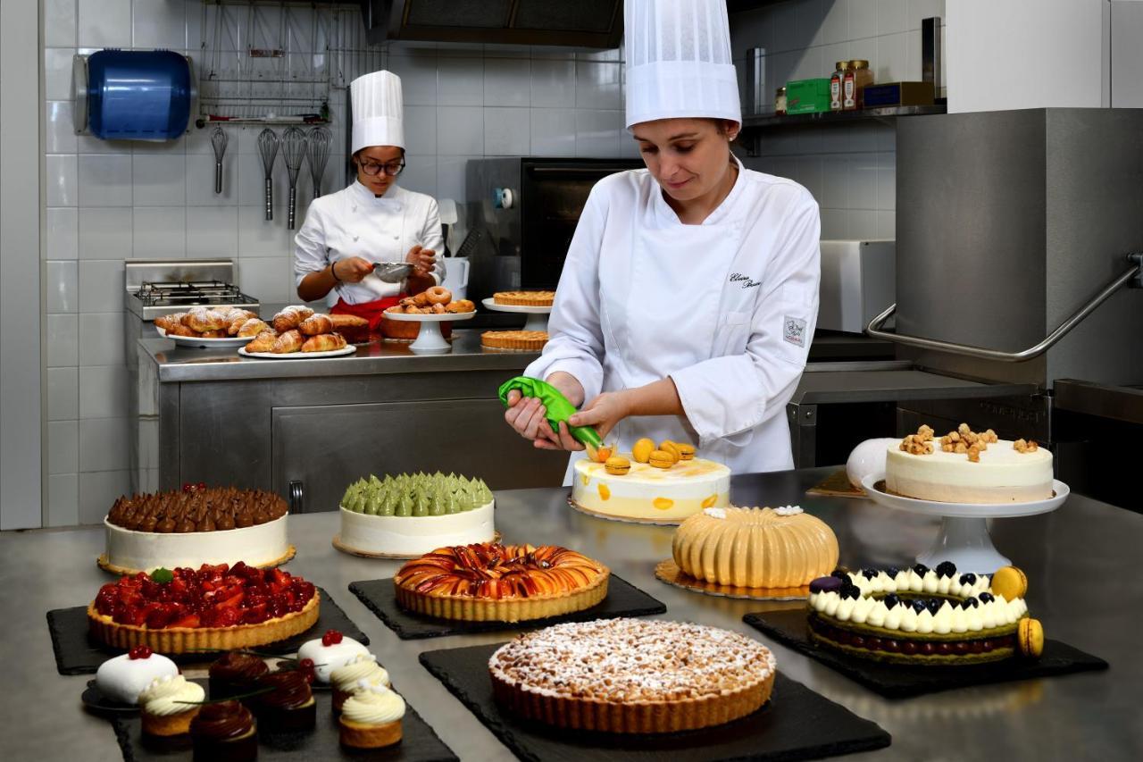 Unahotels Imperial Sport Hotel Pesaro Kültér fotó